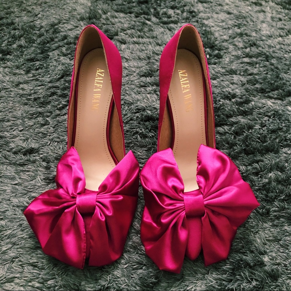 ✨Bow Decor Pumps✨